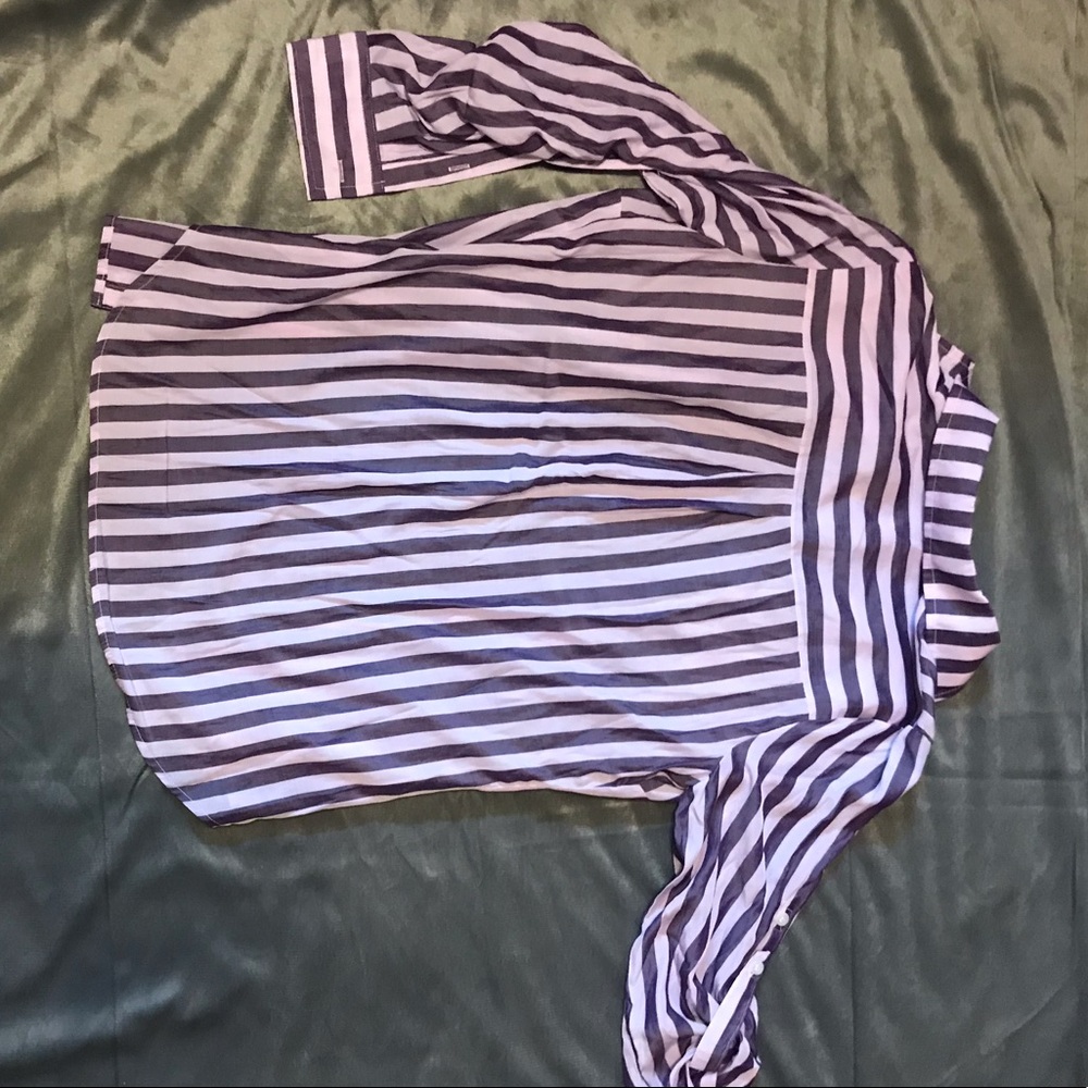 Medium button down! New With Tags! - Picture 3 of 3
